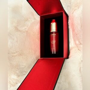 D'Or24k Skincare Bio Thermal Red Caviar Serum - $2000 MSRP